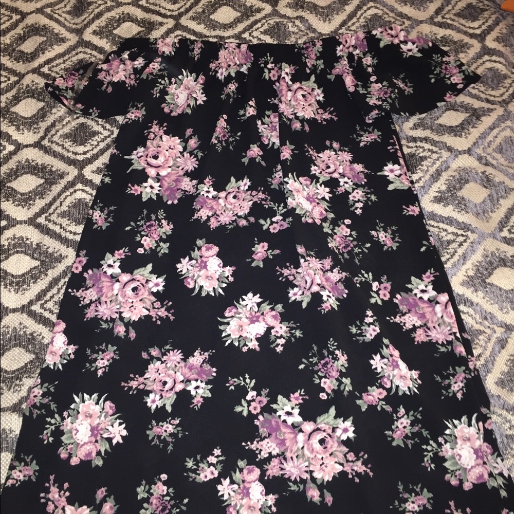 Cute, off the shoulder dress